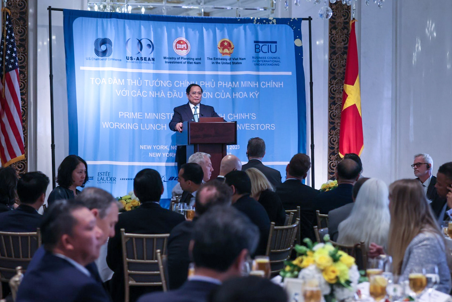 Thủ tướng kêu gọi các nhà đầu tư Hoa Kỳ tiếp tục vào Việt Nam - Ảnh 3.