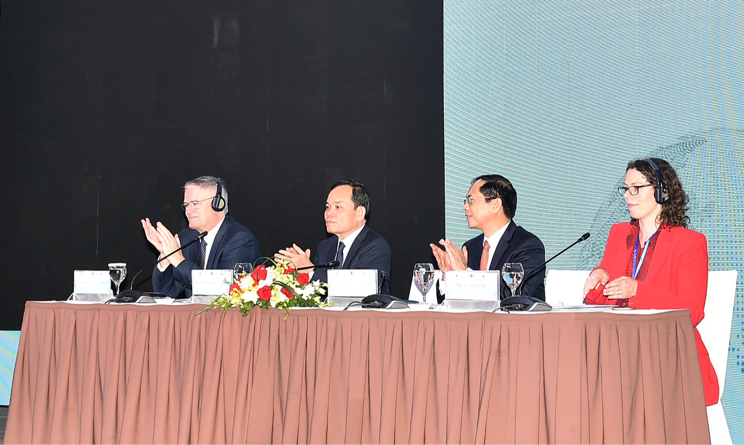 Phó Thủ tướng Trần Lưu Quang nêu 5 định hướng thúc đẩy hợp tác đầu tư OECD-Đông Nam Á - Ảnh 2.