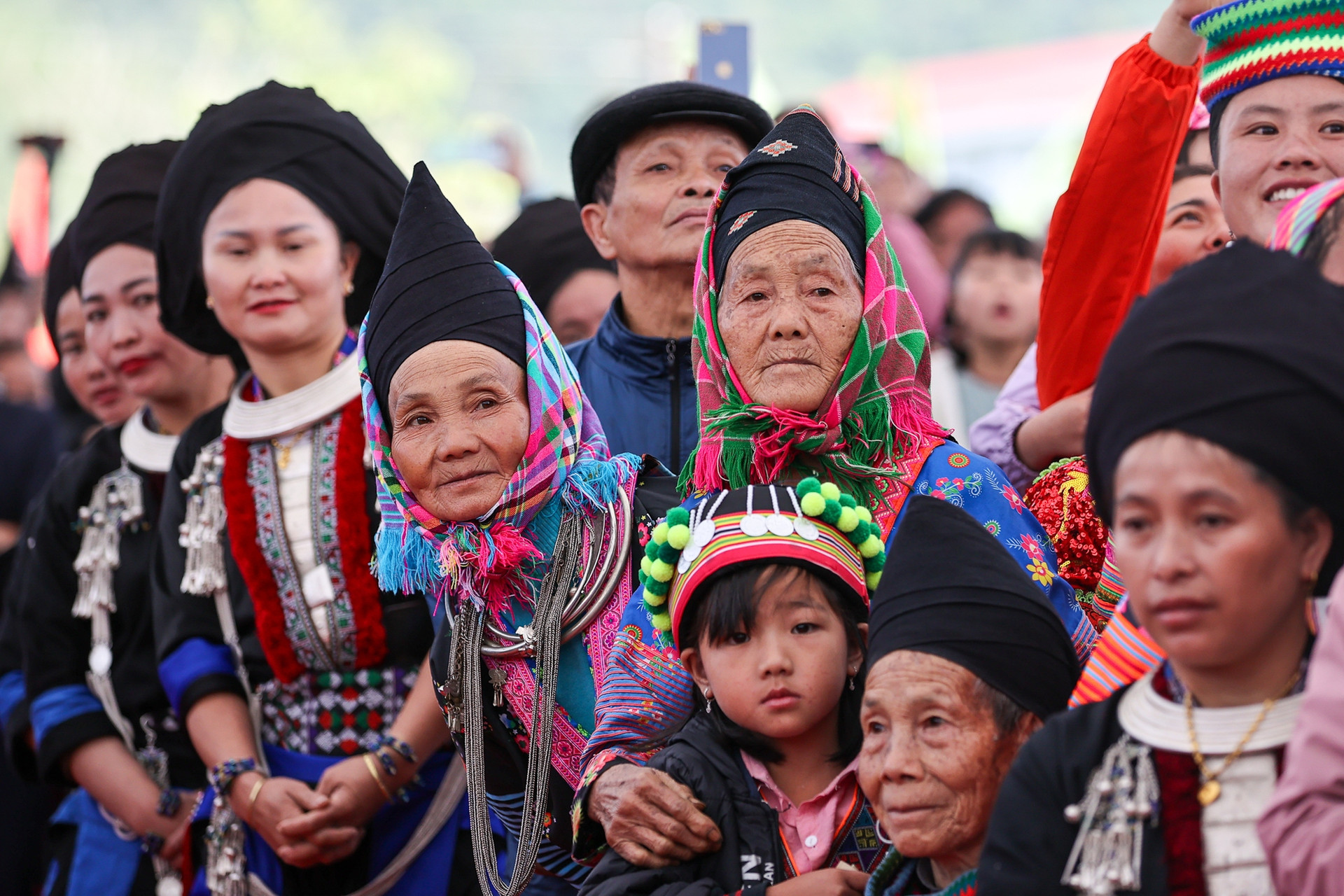 Thủ tướng chung vui Ngày hội đại đoàn kết cùng đồng bào các dân tộc tỉnh Lai Châu- Ảnh 6.
