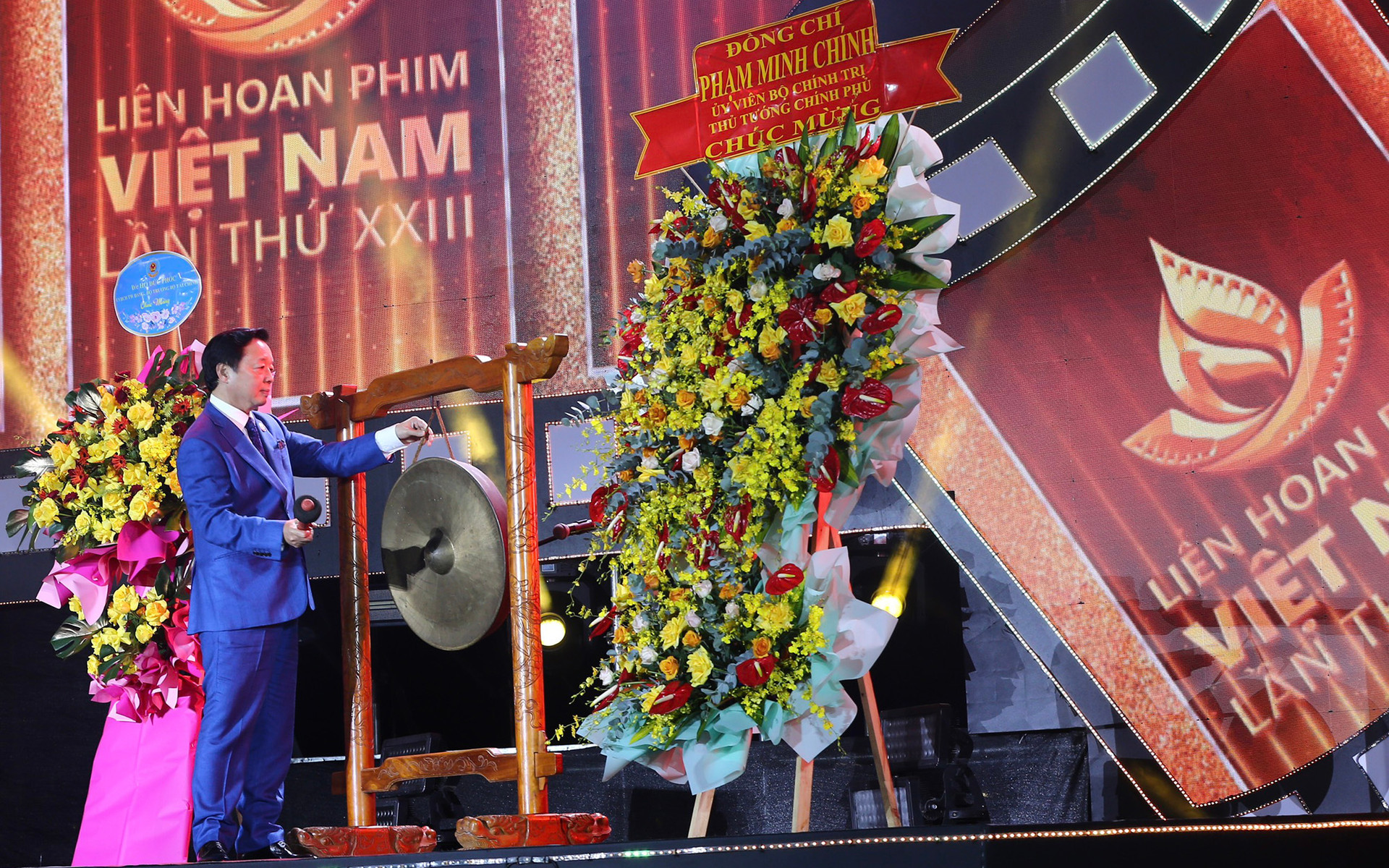 Phó Thủ tướng Trần Hồng Hà dự khai mạc Liên hoan Phim Việt Nam lần thứ 23- Ảnh 1.