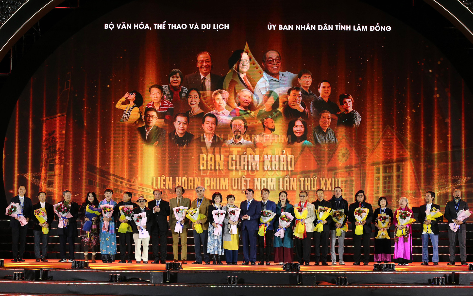 Phó Thủ tướng Trần Hồng Hà dự khai mạc Liên hoan Phim Việt Nam lần thứ 23- Ảnh 3.