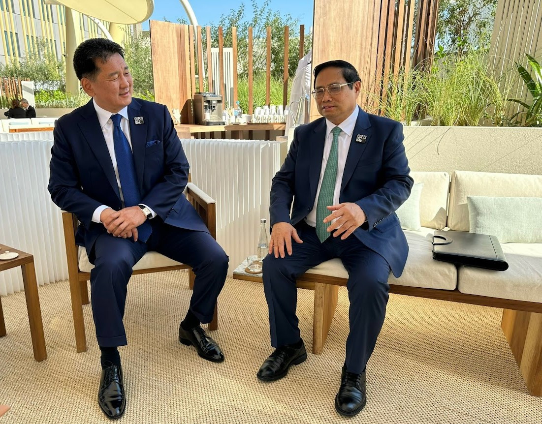 Thủ tướng Phạm Minh Chính gặp Tổng thống Mông Cổ- Ảnh 1.