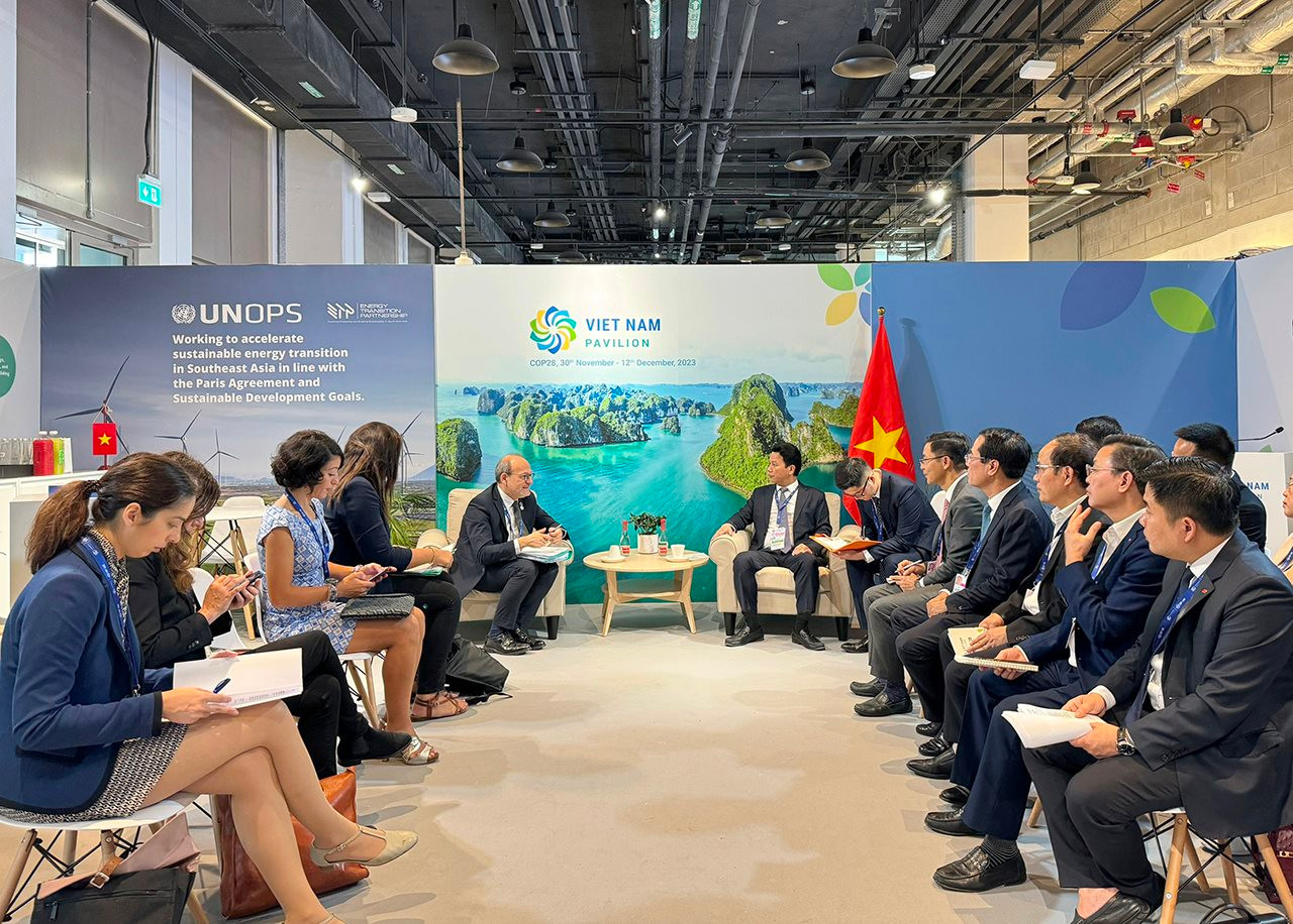AFD cam kết tăng cường hợp tác về khí hậu và môi trường với Việt Nam
