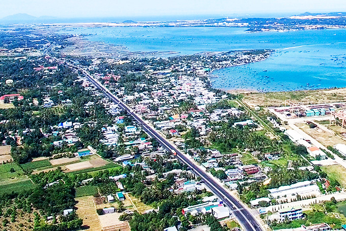 Xây dựng Bạc Liêu trở thành tỉnh mạnh về kinh tế biển- Ảnh 1.