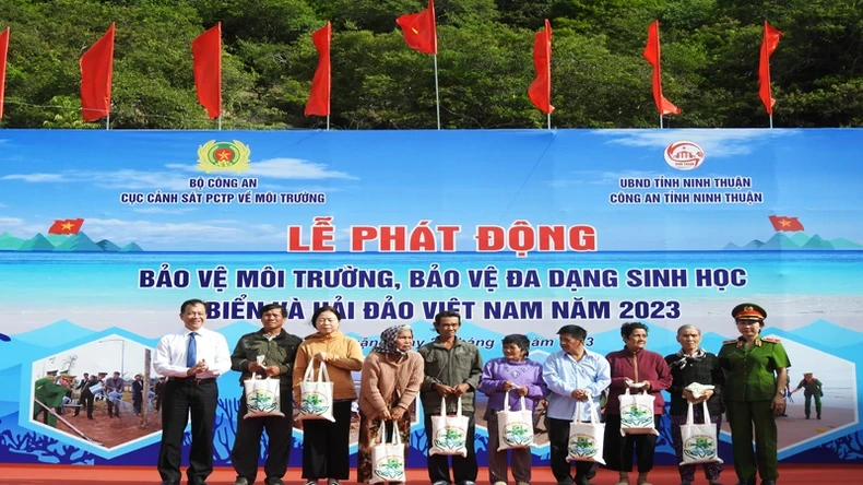 Lễ phát động bảo vệ môi trường, bảo vệ đa dạng sinh học biển và hải đảo Việt Nam năm 2023 tại Ninh Thuận ảnh 4