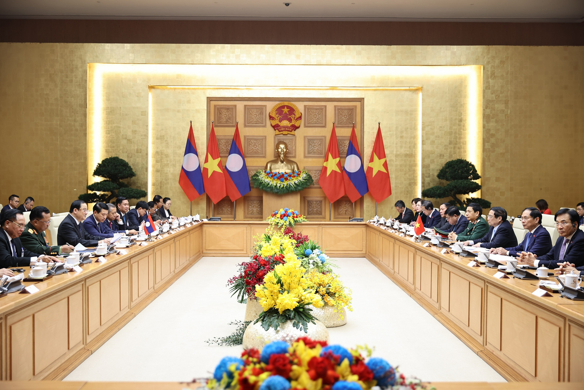 Việt Nam-Lào tăng cường kết nối hai nền kinh tế, thúc đẩy các dự án hợp tác trọng điểm- Ảnh 3.