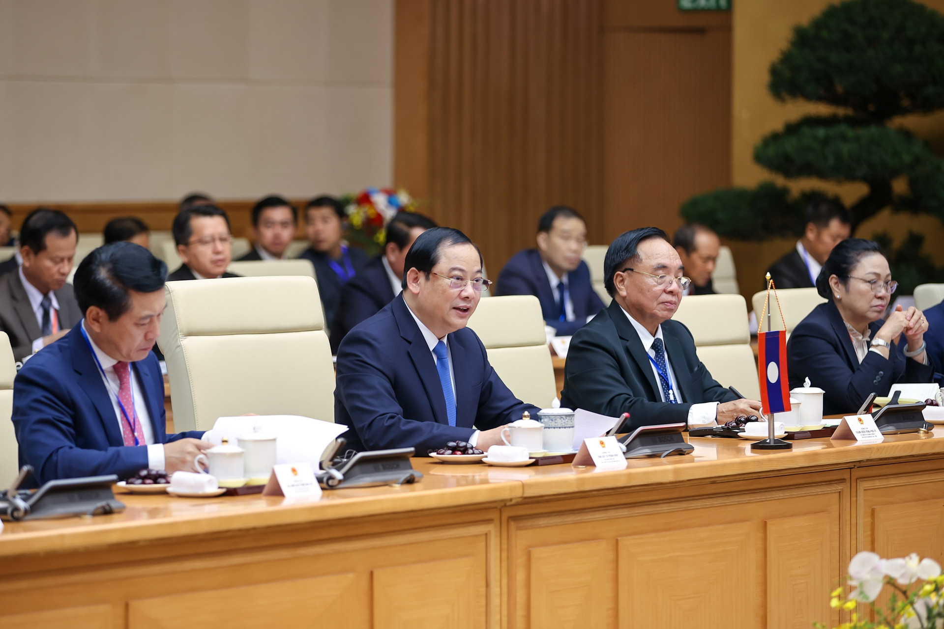 Thủ tướng Phạm Minh Chính và Thủ tướng Lào đồng chủ trì kỳ họp lần thứ 46 Ủy ban liên Chính phủ về hợp tác song phương- Ảnh 5.
