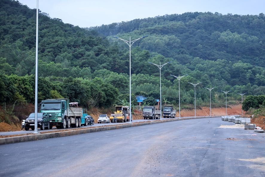 Thủ tướng yêu cầu sớm triển khai tuyến đường kết nối Bắc Giang – Hải Dương – Quảng Ninh- Ảnh 3.