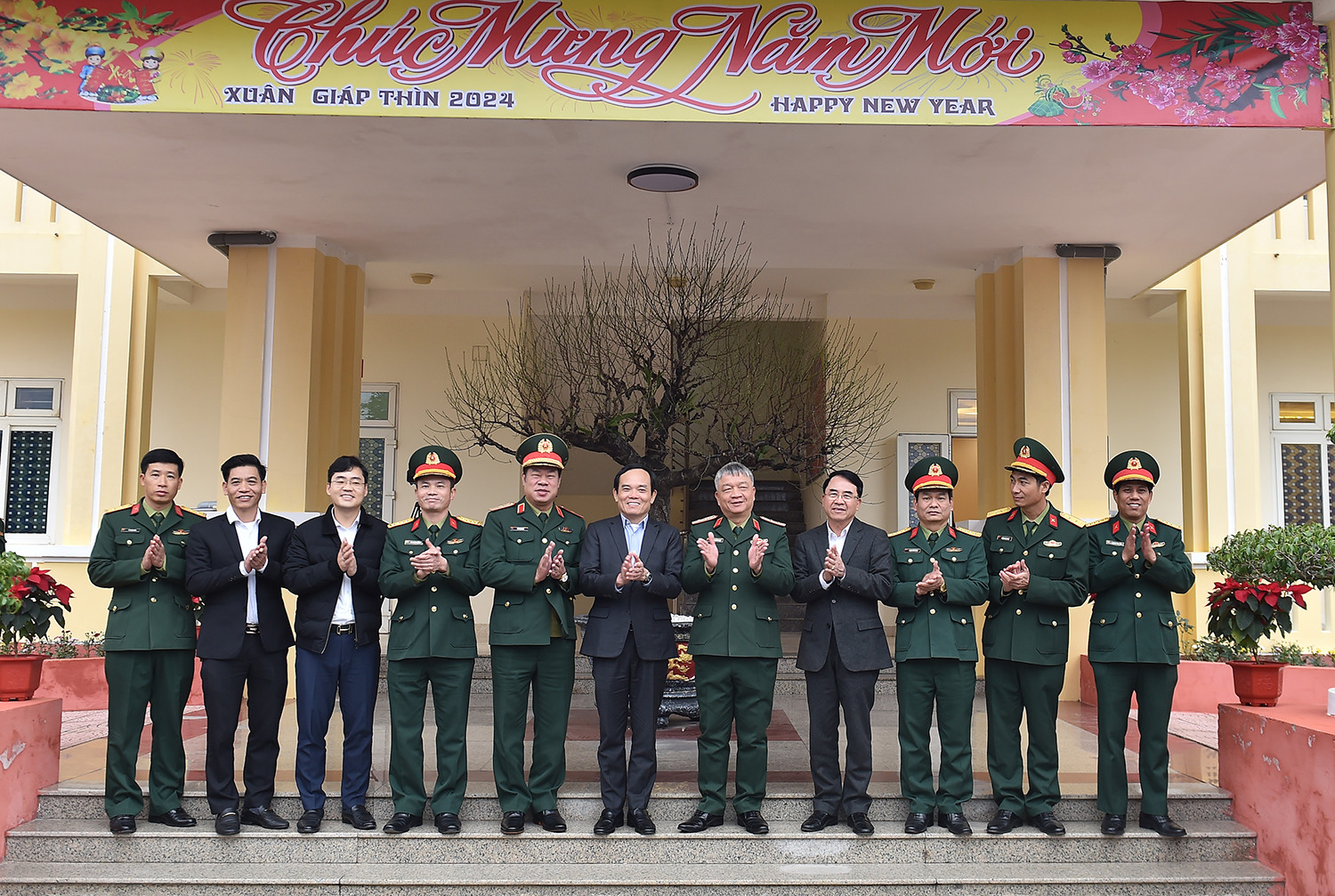 Phó Thủ tướng Trần Lưu Quang thăm, chúc Tết quân, dân Hải Phòng- Ảnh 3.