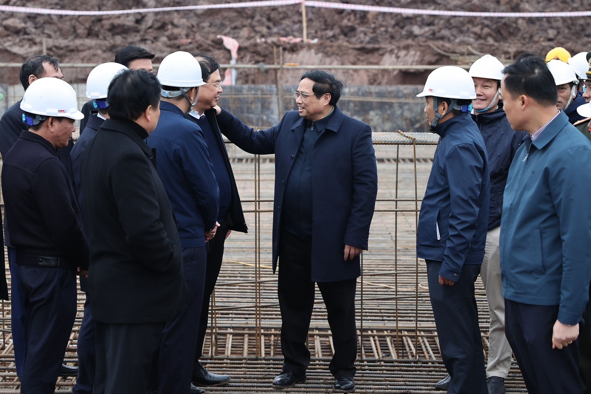 Thủ tướng kiểm tra tiến độ dự án đường dây 500 kV đặc biệt quan trọng với an ninh năng lượng quốc gia- Ảnh 7.