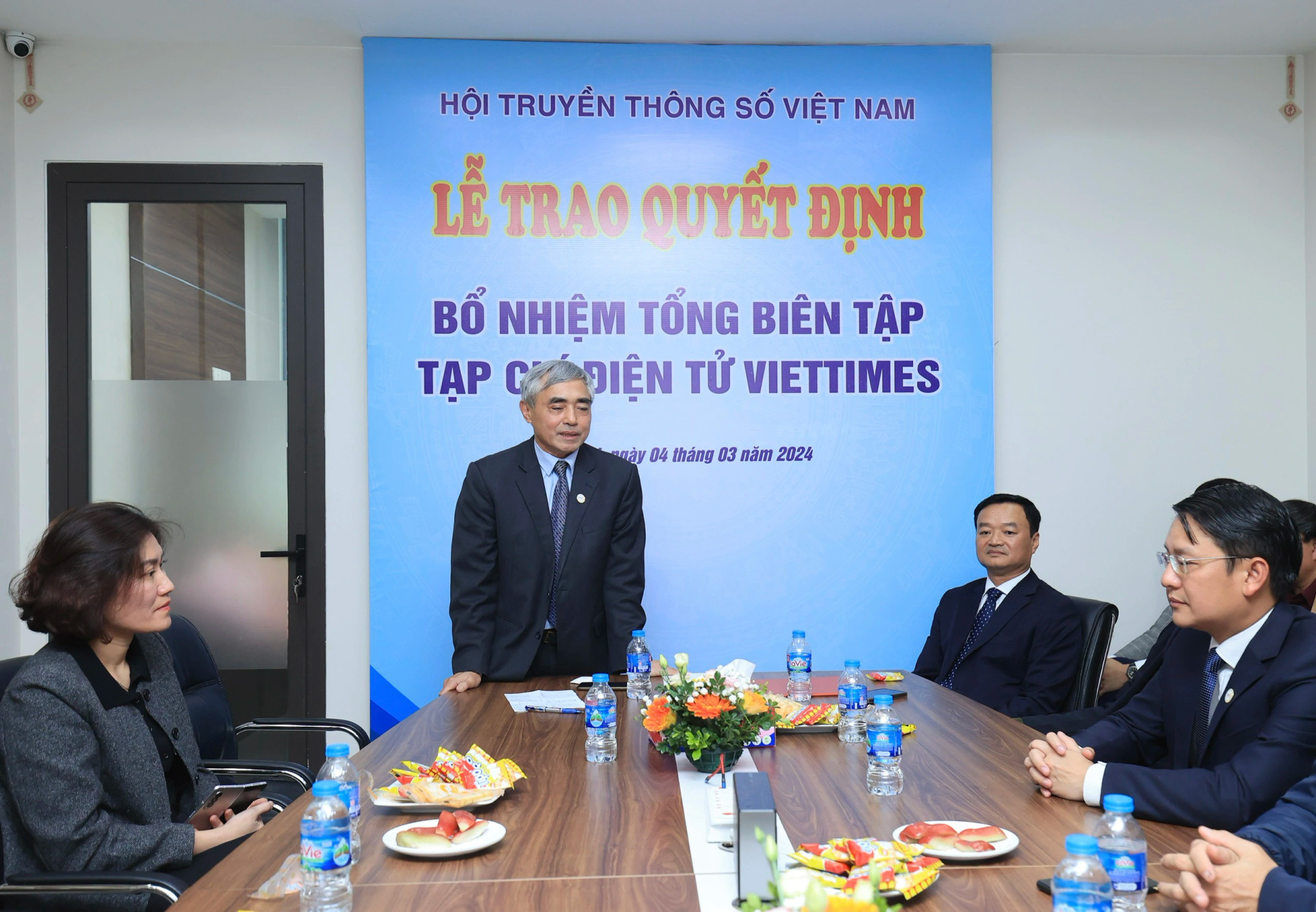 Ông Nguyễn Bá Kiên làm Tổng biên tập Tạp chí điện tử Viettimes- Ảnh 4.