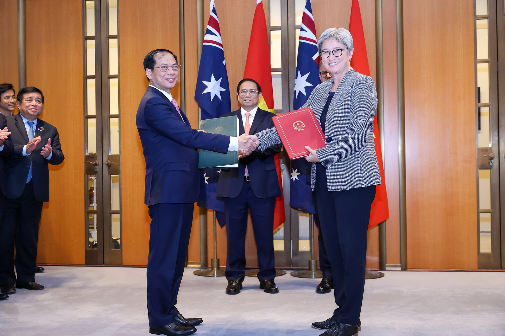 Việt Nam-Australia ký kết, trao đổi 12 văn kiện hợp tác quan trọng- Ảnh 3.