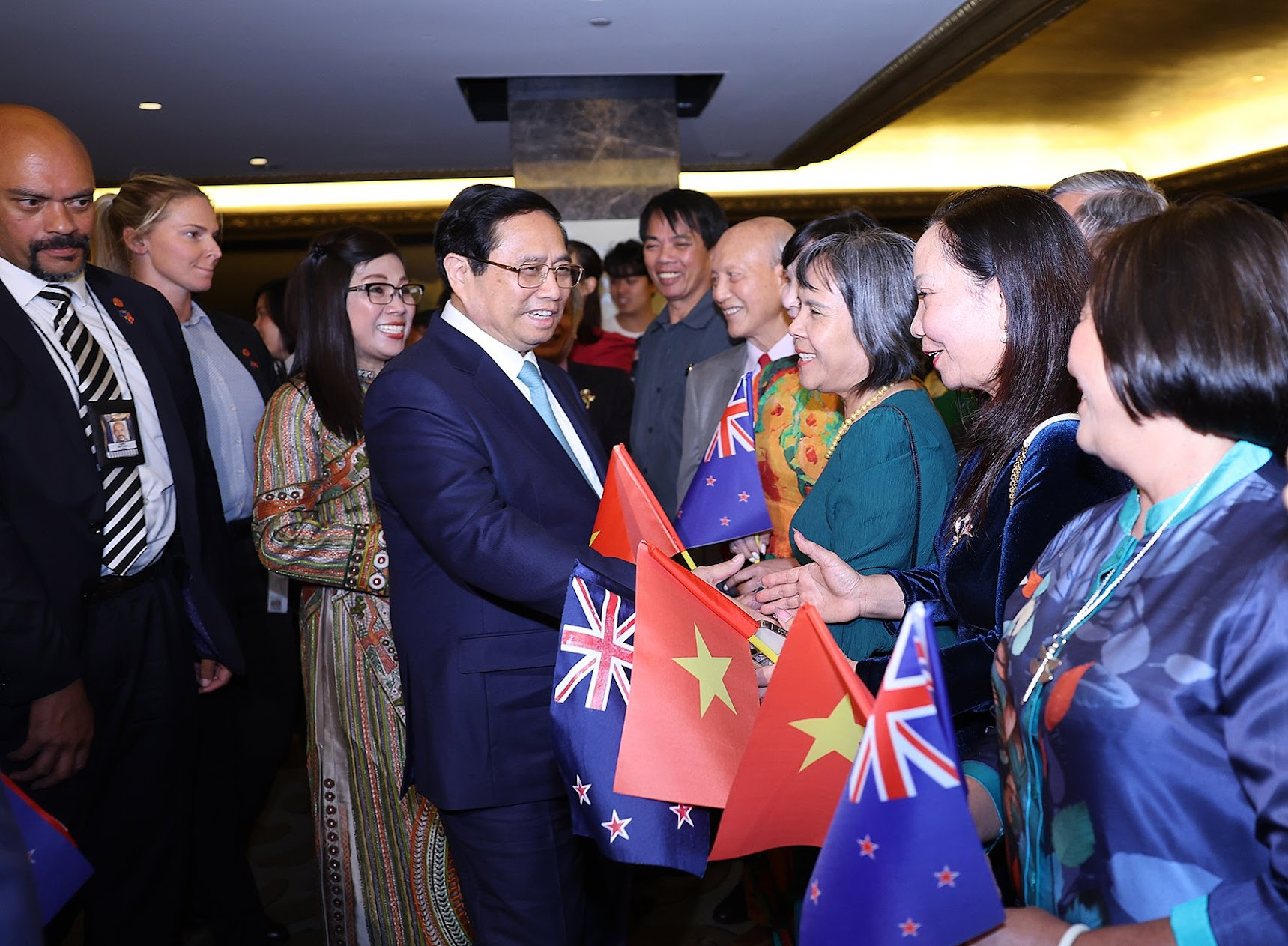 Thủ tướng Phạm Minh Chính tới Auckland, thăm chính thức New Zealand- Ảnh 3.