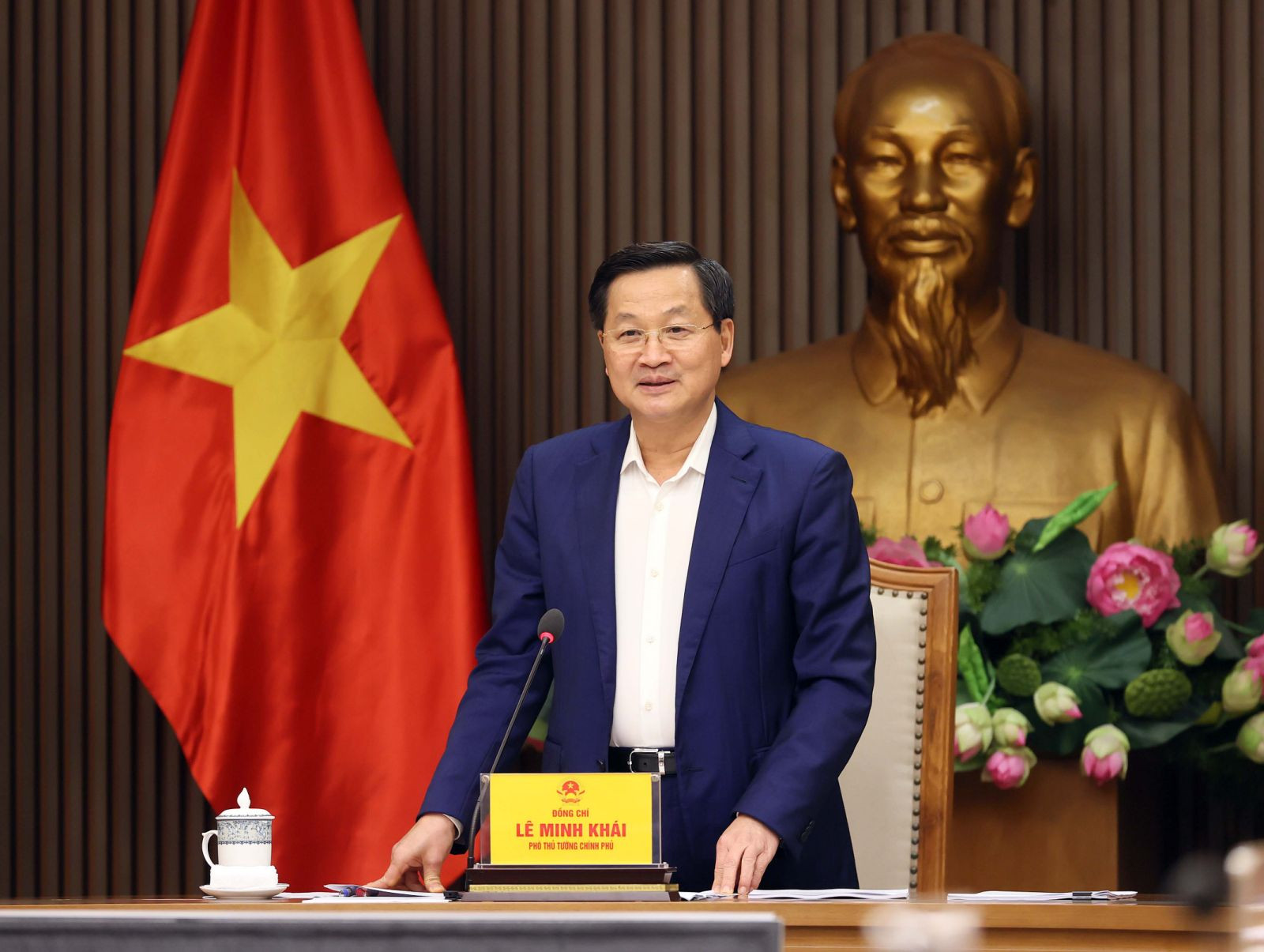Phó Thủ tướng Lê Minh Khái: 'Bắt đúng bệnh' để có giải pháp quản lý thị trường vàng kịp thời, hiệu quả- Ảnh 1.