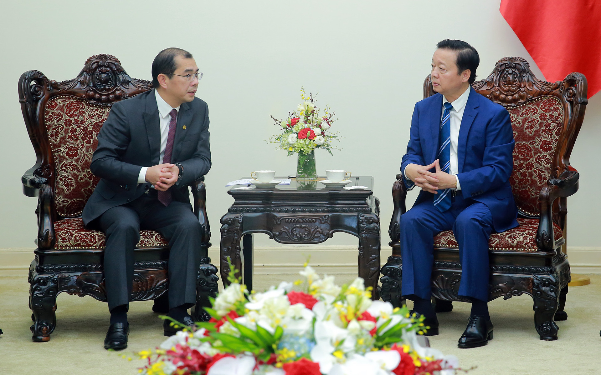 Phó Thủ tướng Trần Hồng Hà tiếp lãnh đạo một số doanh nghiệp năng lượng quốc tế- Ảnh 1.