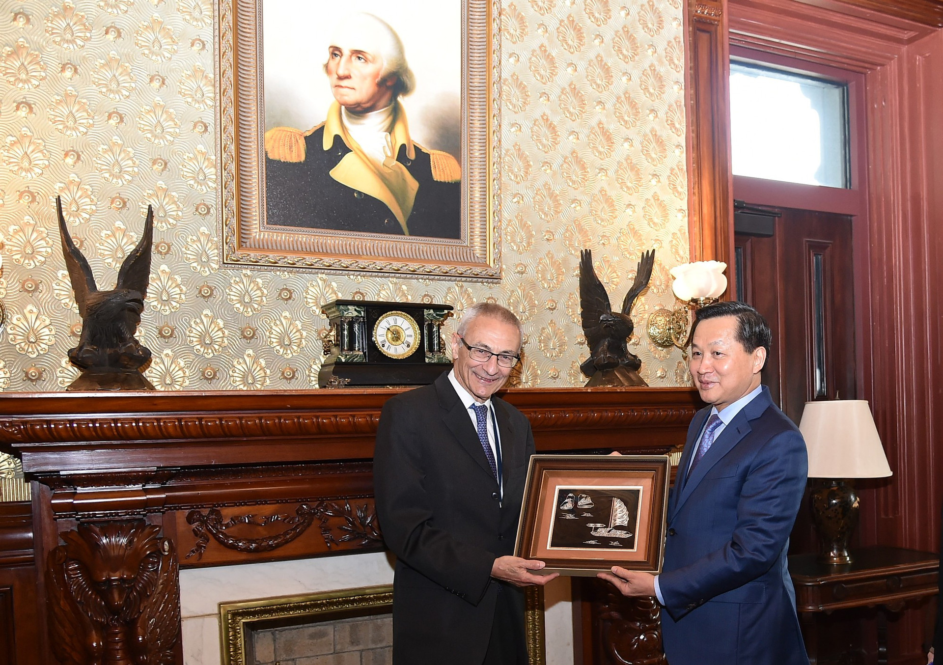 Phó Thủ tướng Lê Minh Khái tiếp xúc với chính giới Hoa Kỳ- Ảnh 1.