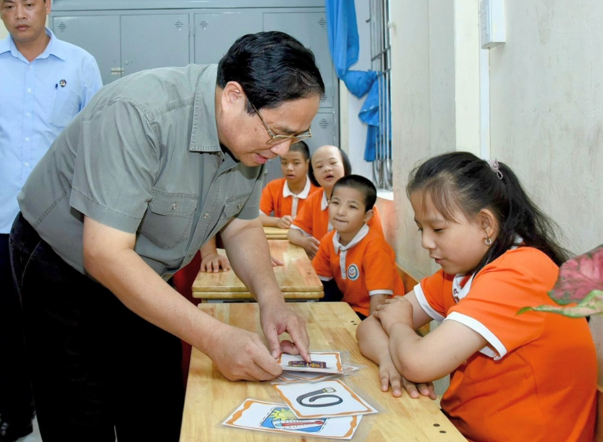 Thủ tướng: Đầu tư cho trẻ em là đầu tư cho tương lai của đất nước, cho sự phát triển nhanh, bền vững, lâu dài, hiệu quả cao- Ảnh 5.