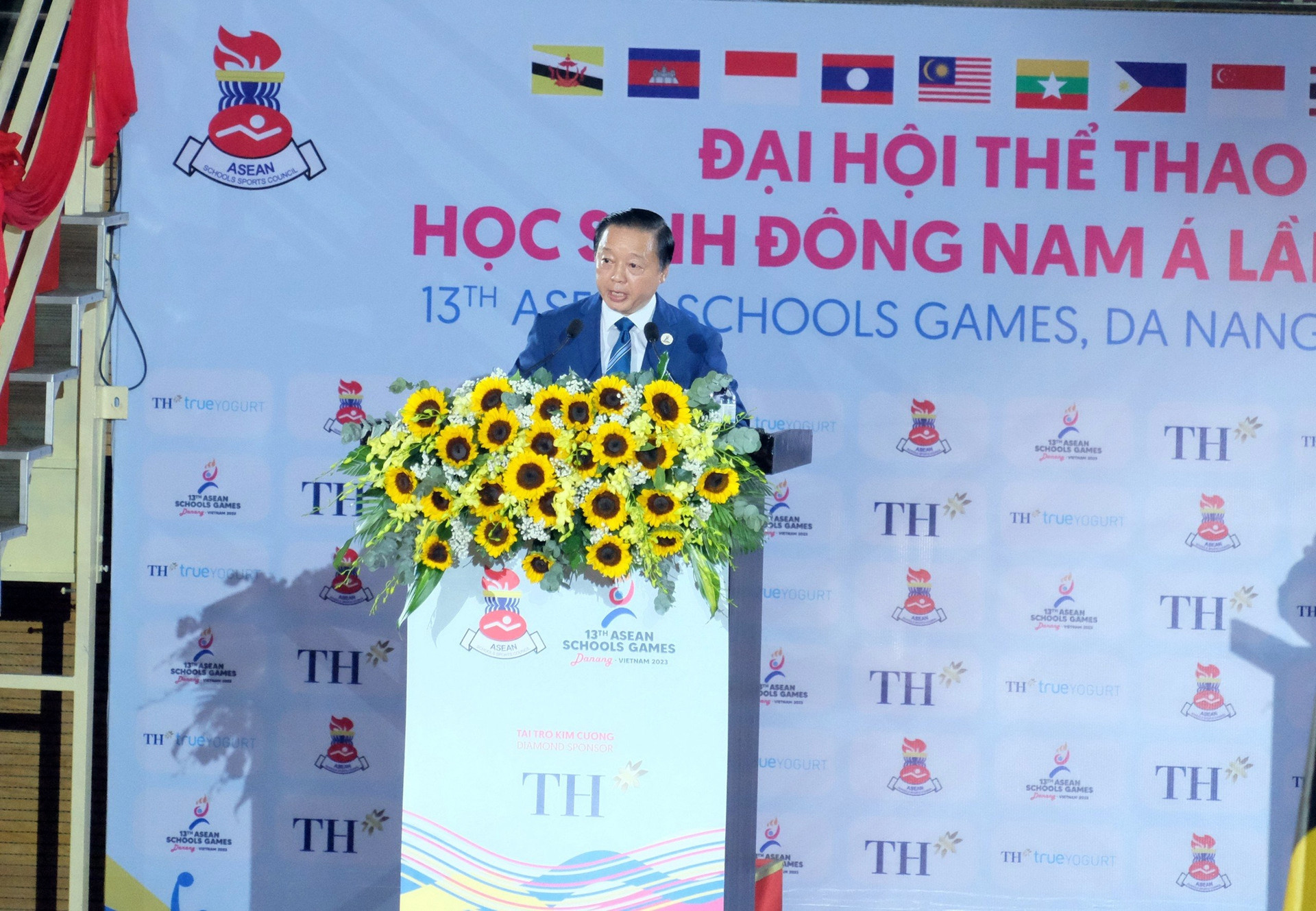 Khai mạc ngày hội thể thao lớn nhất của học sinh Đông Nam Á- Ảnh 1.