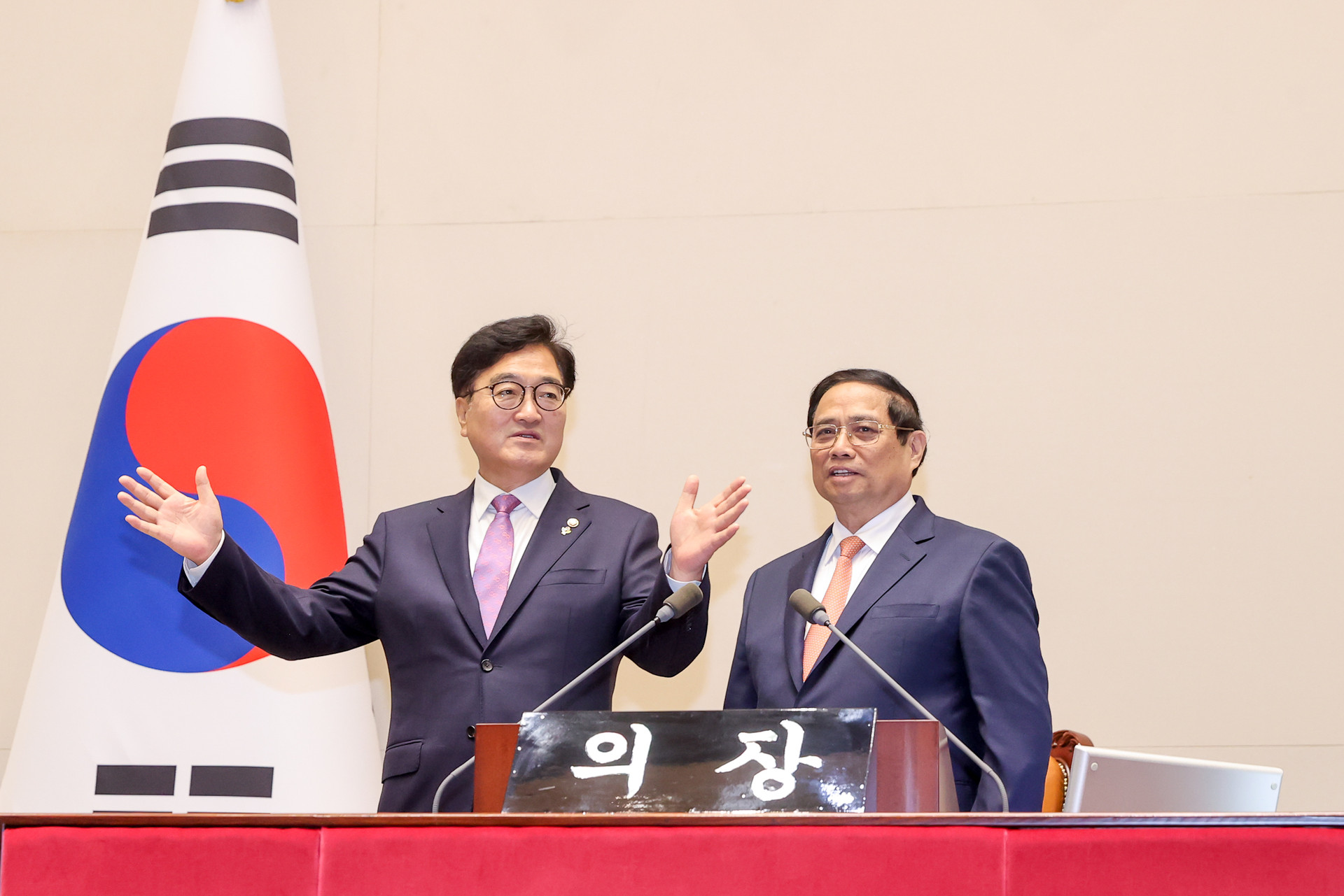 Thủ tướng Phạm Minh Chính hội kiến Chủ tịch Quốc hội Hàn Quốc- Ảnh 7.