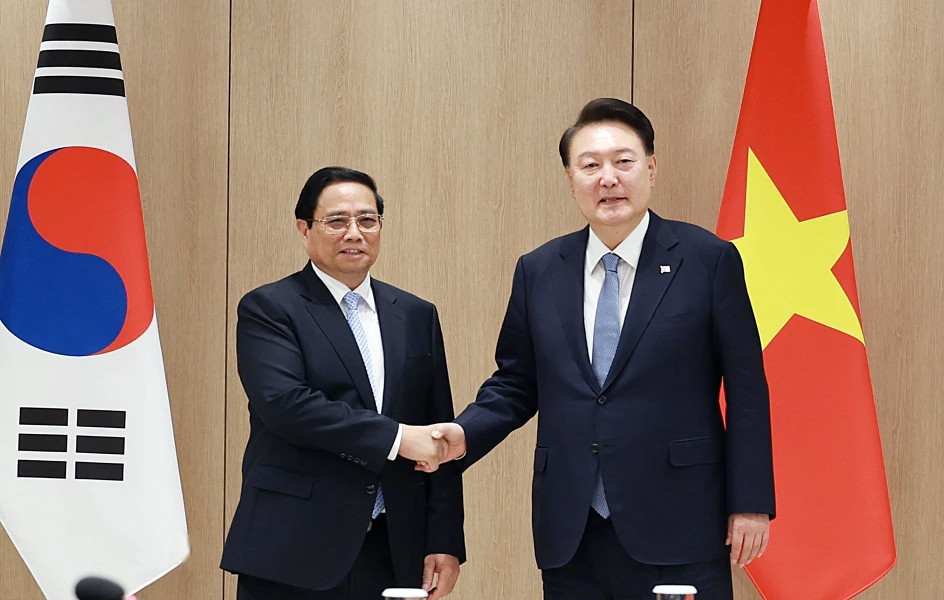 Tổng thống Hàn Quốc khẳng định hỗ trợ Việt Nam về bán dẫn, công nghiệp văn hóa- Ảnh 1.