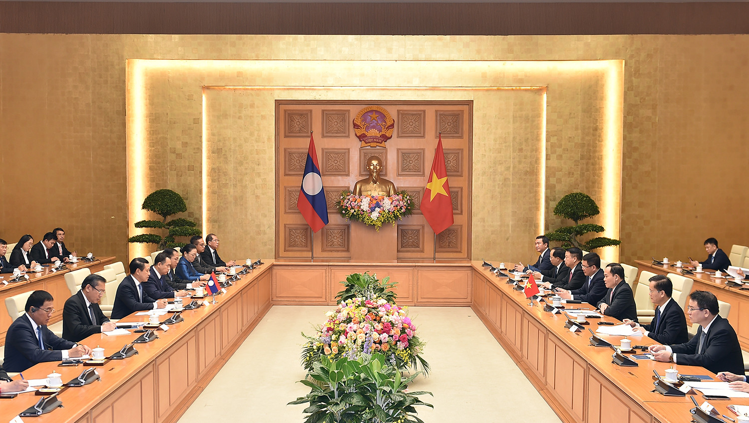 Thủ tướng Phạm Minh Chính tiếp Phó Thủ tướng Chính phủ, Bộ trưởng Ngoại giao Lào- Ảnh 5.