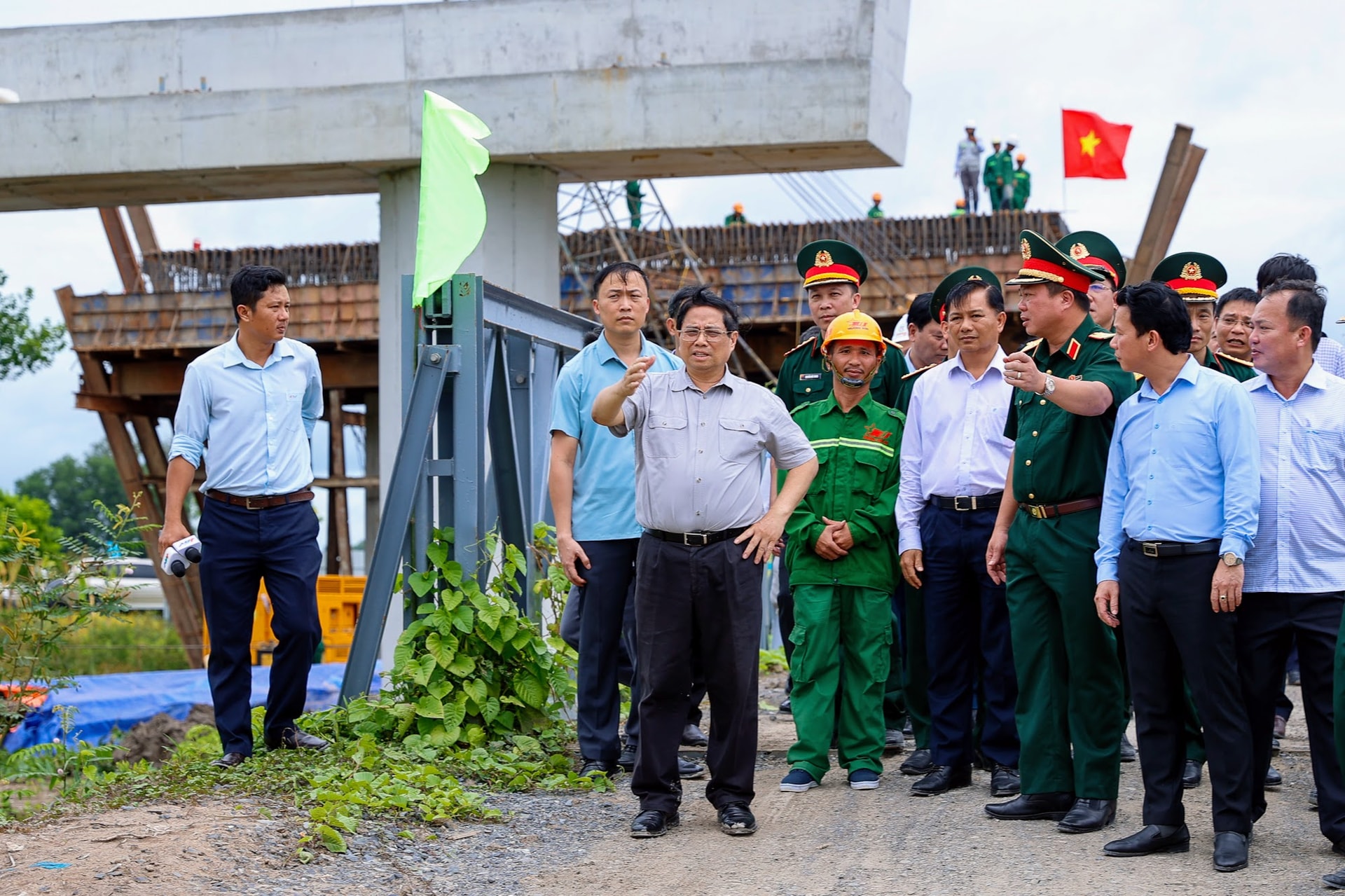 Thủ tướng: Quyết tâm hoàn thành khoảng 1.200 km cao tốc cho ĐBSCL- Ảnh 5.