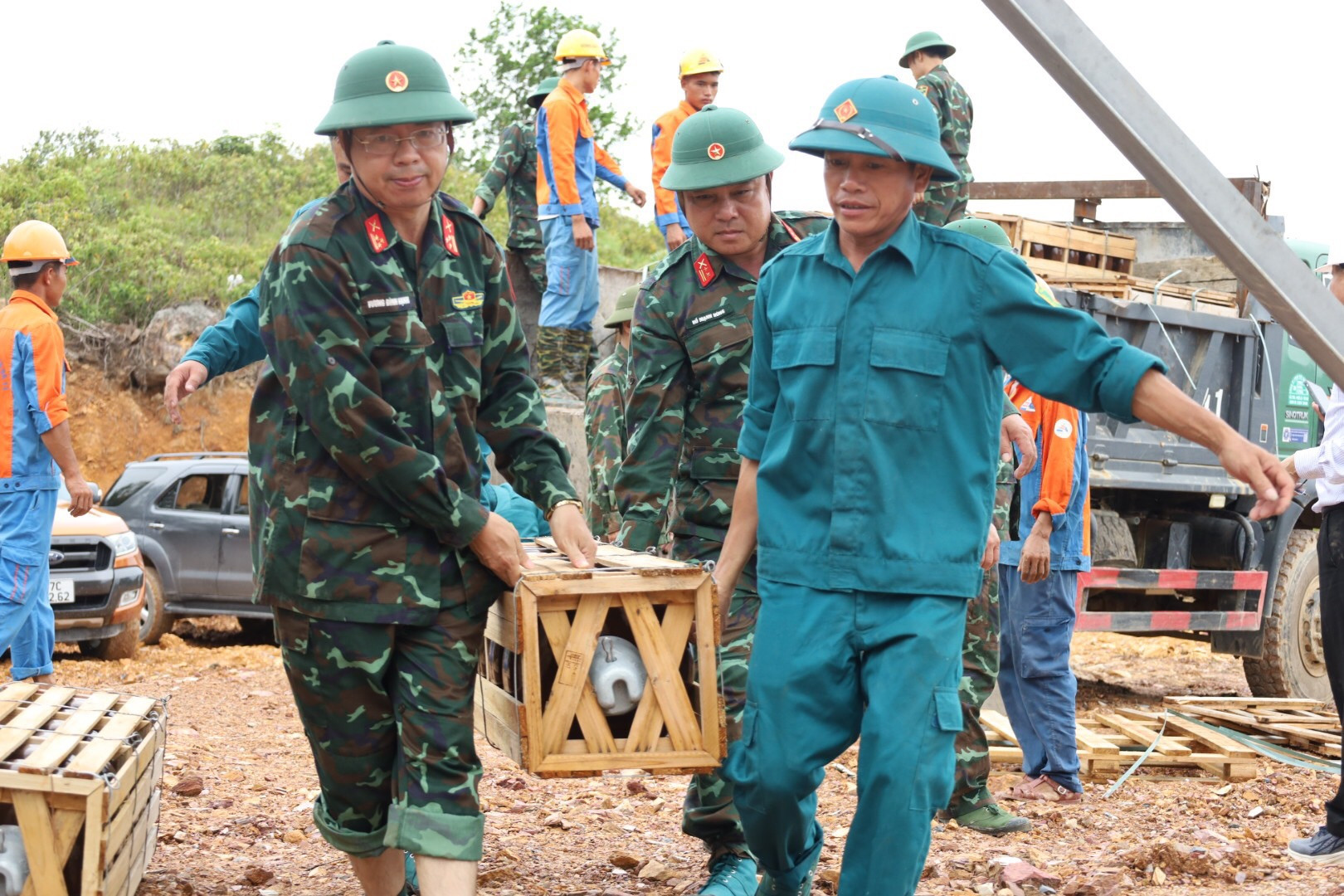 Thủ tướng: Khánh thành đường dây 500 kV mạch 3 vào dịp Quốc khánh năm nay- Ảnh 8.