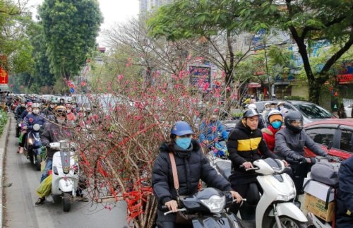 Tăng cường bảo đảm trật tự, an toàn giao thông dịp Tết Nguyên đán Ất Tỵ và Lễ hội xuân 2025- Ảnh 1.