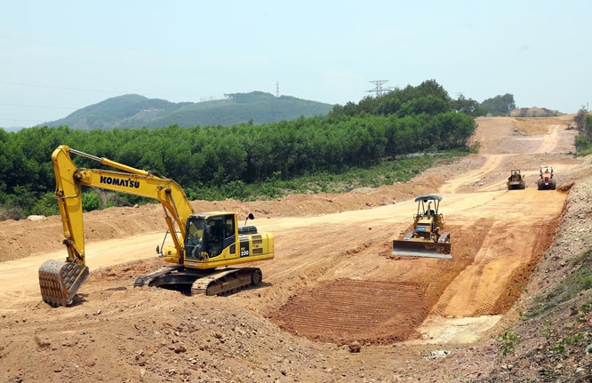 Tuyệt đối không để các dự án bị chậm tiến độ do thiếu nguồn vật liệu cát, sỏi, đá- Ảnh 1.