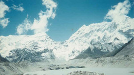 Nhiệt độ Trái Đất cao làm tăng nguy cơ lũ lụt ở dãy Himalaya