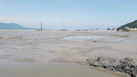 Thừa Thiên Huế: Vùng biển Chân Mây có nguy cơ ô nhiễm cao vì bùn thải