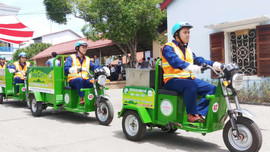 Thừa Thiên Huế triển khai thí điểm thu gom rác thải sinh hoạt bằng xe điện