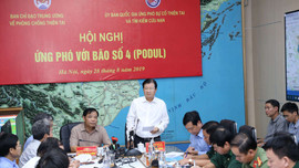 Phó Thủ tướng Trịnh Đình Dũng: Khẩn cấp triển khai phòng chống bão số 4