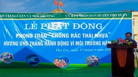 Phát động phong trào “Chống rác thải nhựa” với mô hình đổi rác thải lấy đồ dùng
