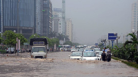 Tăng sức “đề kháng” trước ngập lụt đô thị: Lộ rõ những bất cập
