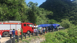 Khởi tố vụ án lật xe khách khiến 15 người tử vong tại Quảng Bình