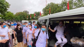 Đoàn hỗ trợ y tế Hải Phòng đã hoàn thành nhiệm vụ, đang chờ cách ly tại Đà Nẵng để trở về