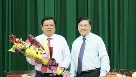 Giám đốc Sở được bầu giữ chức Phó Chủ tịch UBND tỉnh Vĩnh Long 