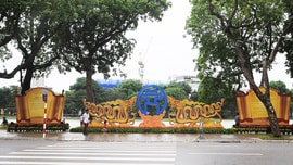 Hà Nội trang hoàng kỷ niệm 1010 năm Thăng Long, chào mừng thành công Đại hội Đảng bộ Thành phố 