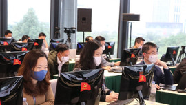 Hơn 500 phóng viên tác nghiệp tại Đại hội Đảng XIII được xét nghiệm COVID-19 lần 3