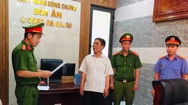 Vụ làm giả sổ đỏ ở TX. Điện Bàn - Quảng Nam: Bắt thêm công chứng viên 