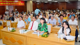 Tìm cơ chế chính sách, công nghệ, nguyên liệu để sản xuất nhựa phân hủy sinh học