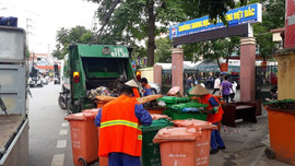 Lạng Sơn: Tăng cường thu gom, xử lý chất thải, siết chặt phòng dịch