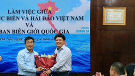 Hợp tác toàn diện trong quản lý nhà nước về biển, hải đảo