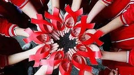 Phòng chống ma túy và dự phòng lây truyền HIV từ mẹ sang con:  Tuyên truyền cao điểm, duy trì thường nhật