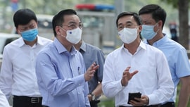 Chủ tịch UBND TP Hà Nội Chu Ngọc Anh: Ưu tiên ngăn chặn mầm bệnh xâm nhập, không “ngăn sông cấm chợ”