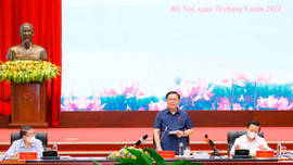 Chủ tịch Quốc hội Vương Đình Huệ làm việc với Bộ TN&MT về tiến độ, các bước chuẩn bị sửa đổi Luật Đất đai 2013