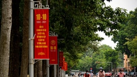Hà Nội: Đường phố trang hoàng kỷ niệm ngày Giải phóng Thủ đô