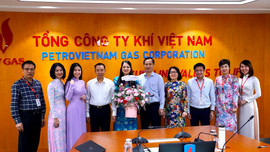 Công đoàn PV GAS tổ chức Hội nghị Kỷ niệm Ngày Phụ nữ Việt Nam 