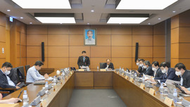 Quốc hội thảo luận về Kế hoạch cơ cấu lại nền kinh tế giai đoạn 2021-2025